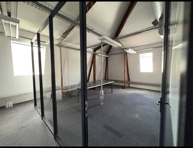 903M² OFFICE TO LET IN CAPE TOWN CITY CENTRE